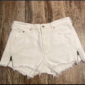 White Levi shorts